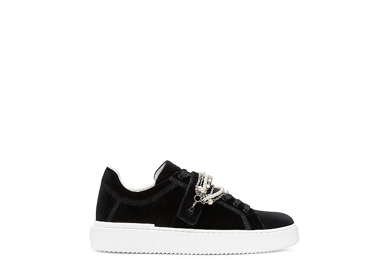 Pearldrop Sneaker, Black, Product image number 0